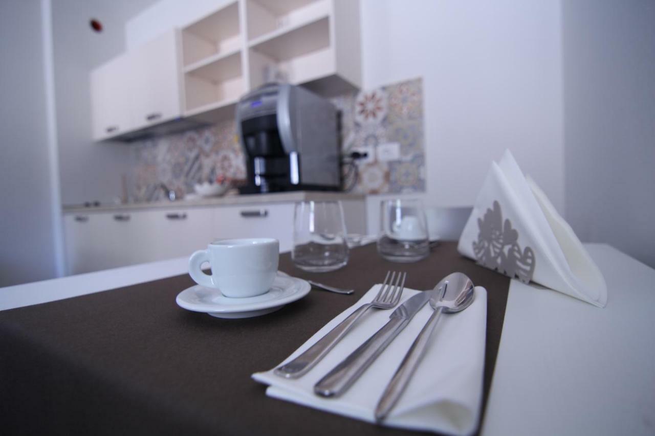 קסטלנואובו דל גארדה Spagnoi Rooms מראה חיצוני תמונה