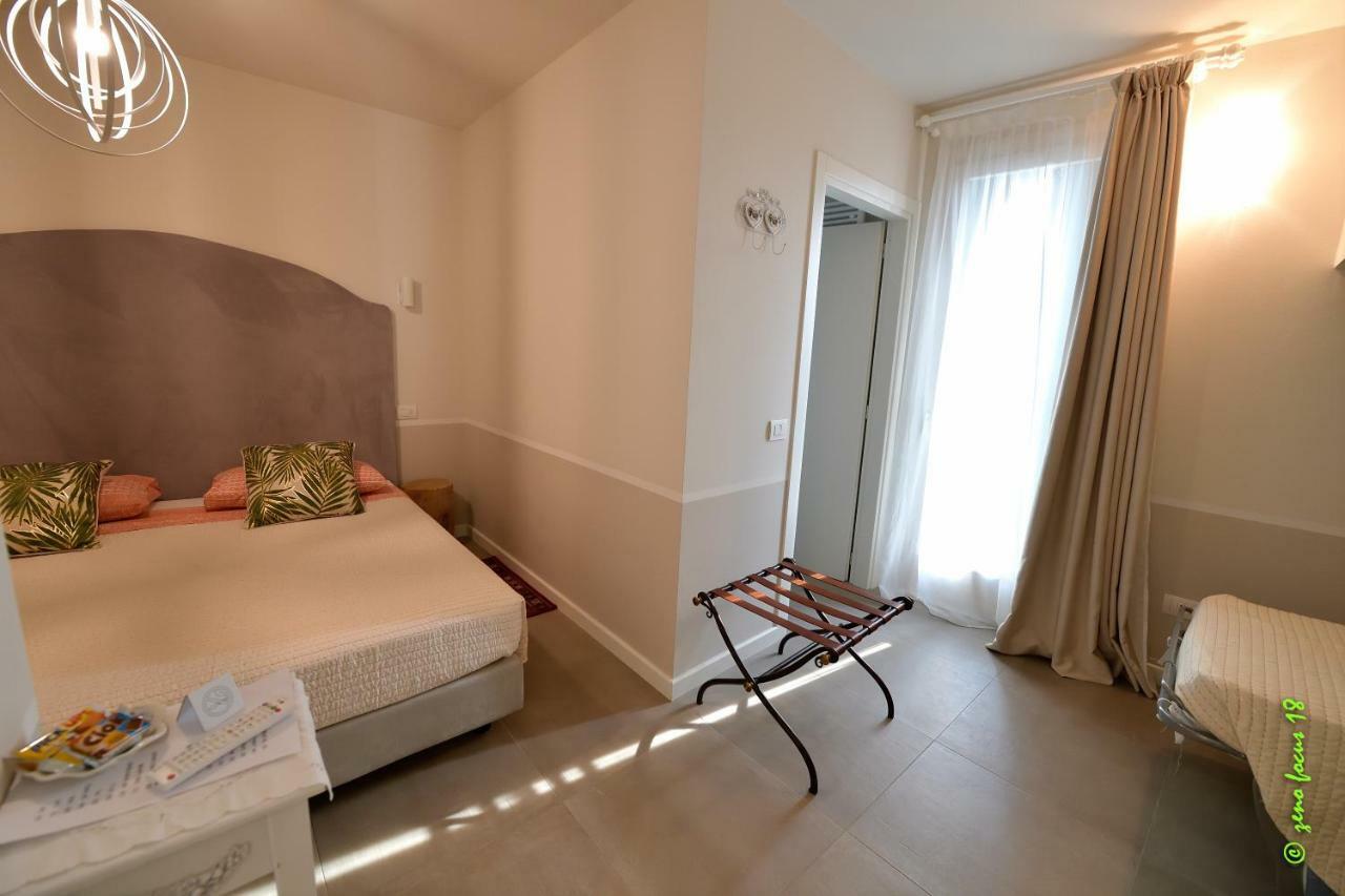קסטלנואובו דל גארדה Spagnoi Rooms מראה חיצוני תמונה