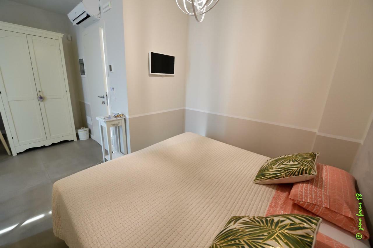 קסטלנואובו דל גארדה Spagnoi Rooms מראה חיצוני תמונה