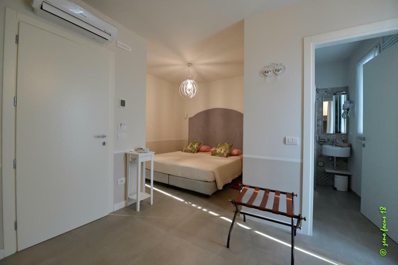 קסטלנואובו דל גארדה Spagnoi Rooms מראה חיצוני תמונה